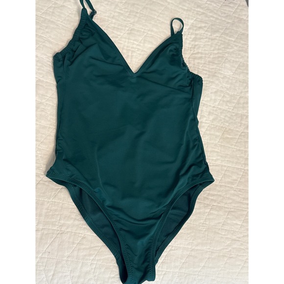 Kona Sol Other - Kona Sol Women's One Piece Swimsuit medium Green‎ V Neck Ruched Straps